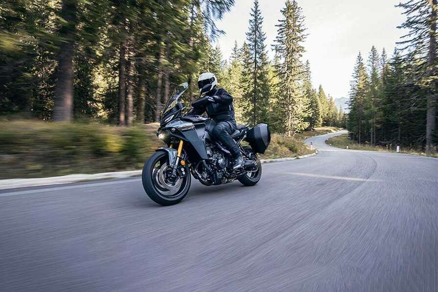2024 Yamaha TRACER 9 GT+