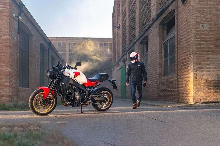 2024 Yamaha XSR900 Heritage White