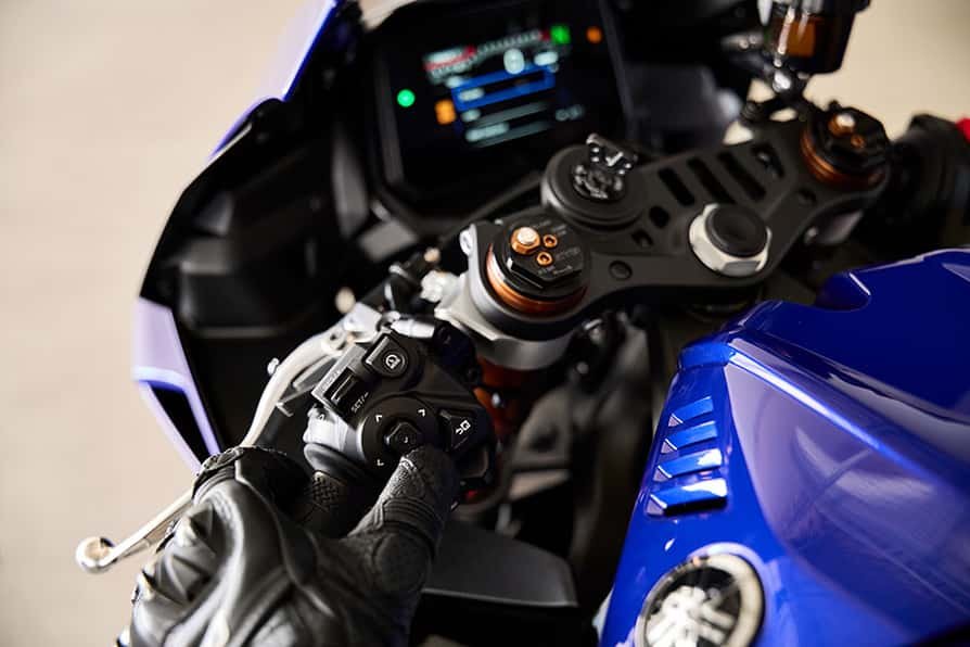 2026 Yamaha YZF R9 Matte Raven Black