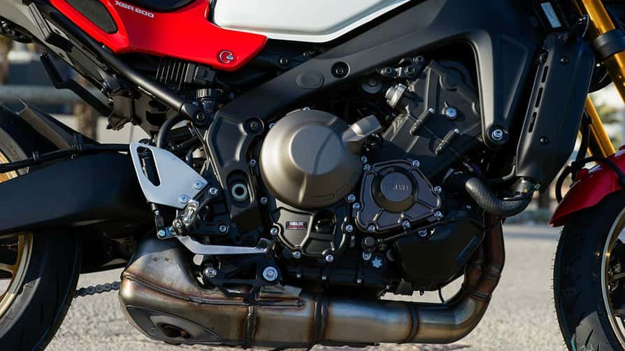 2026 Yamaha XSR900 Heritage White