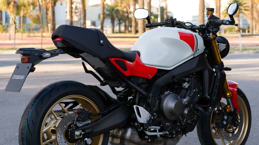 2026 Yamaha XSR900 Heritage White