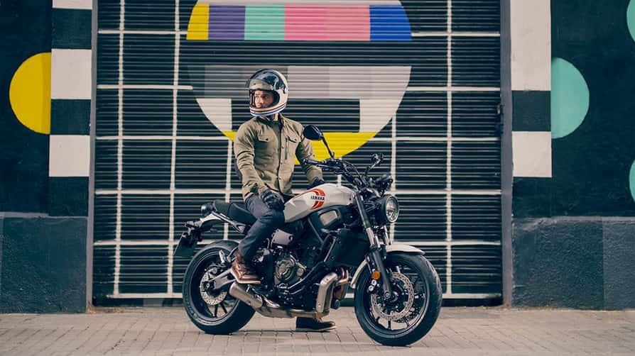 2026 Yamaha XSR700 Heritage White