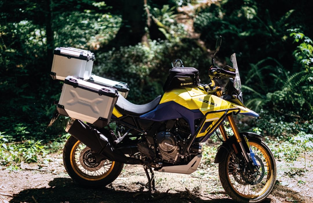 2026 Suzuki V Strom 800DE Champion Yellow No. 2