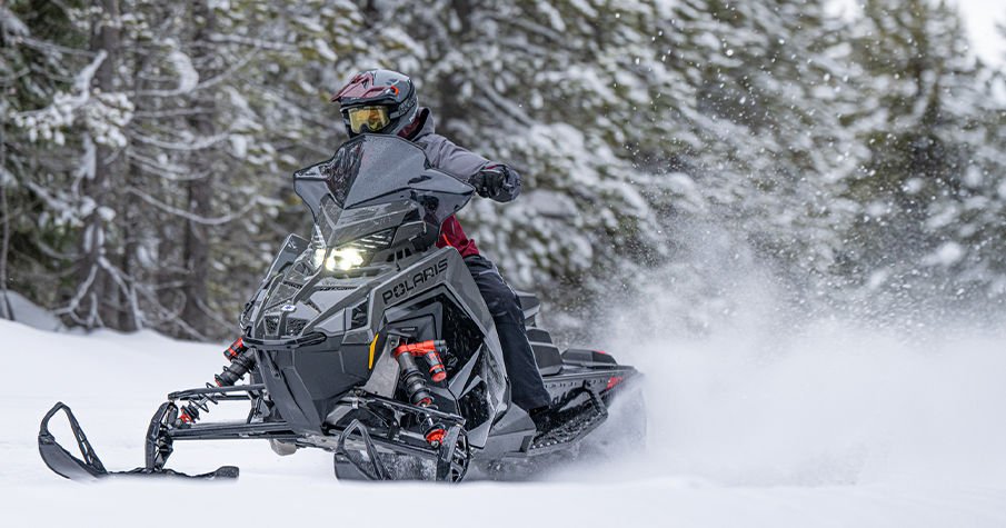 2025 Polaris PATRIOT BOOST INDY VR1 137 DYNAMIX