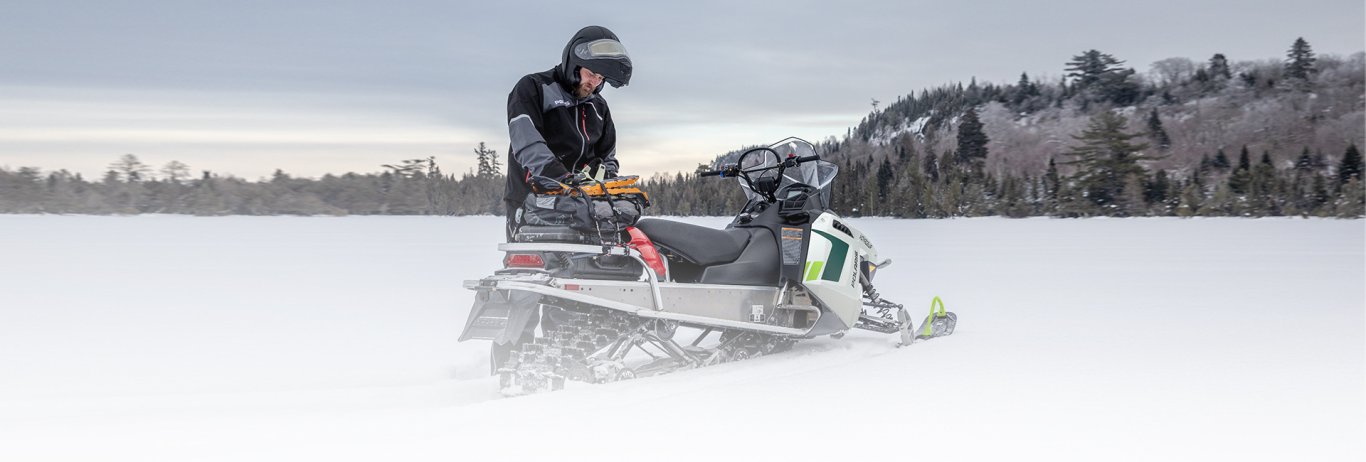 2025 550 VOYAGEUR 144 ES