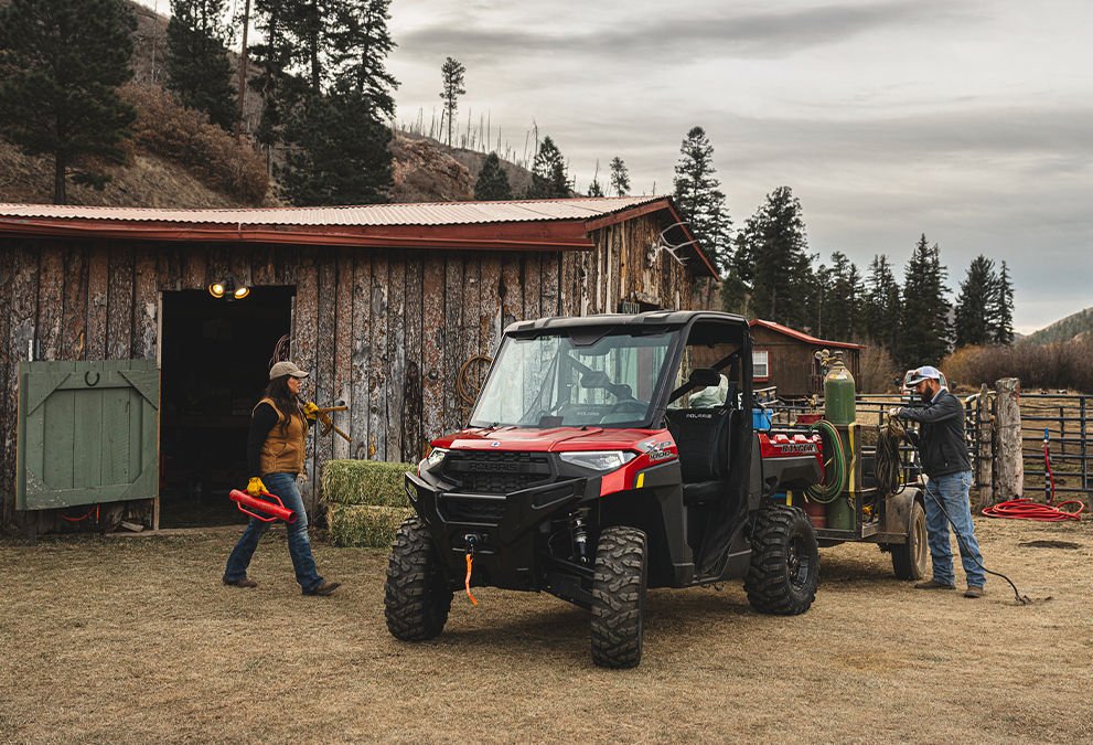 2025 Polaris RANGER CREW XP 1000 PREMIUM 6 SEAT SUNSET RED