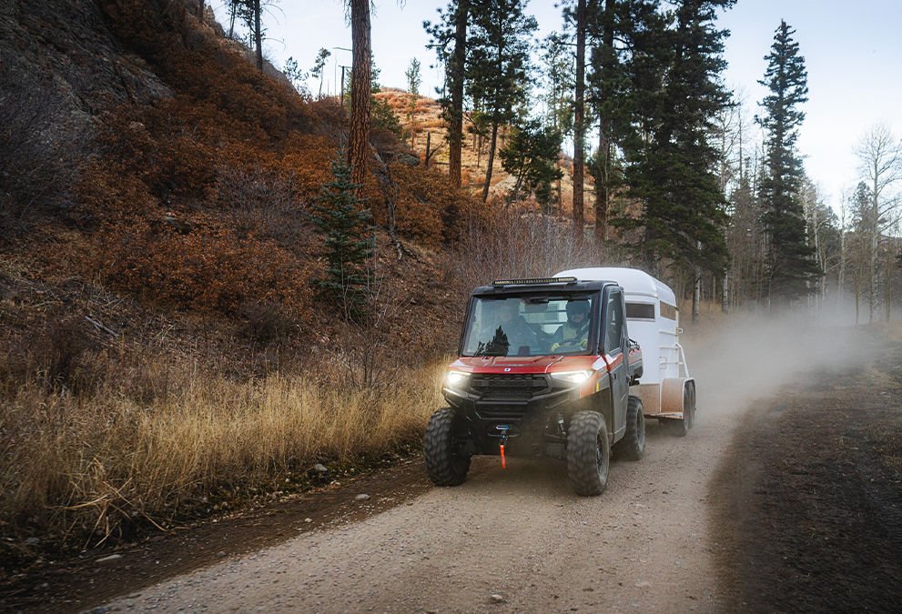 2025 Polaris RANGER CREW XP 1000 NORTHSTAR EDITION ULTIMATE 6 SEAT SUNSET RED