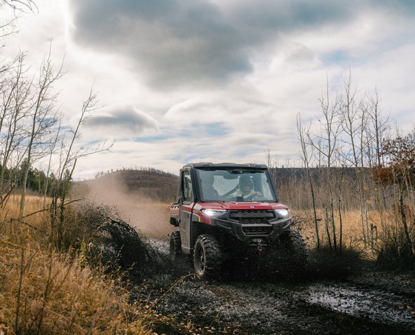 2025 Polaris RANGER CREW XP 1000 NORTHSTAR EDITION ULTIMATE 6 SEAT SUNSET RED