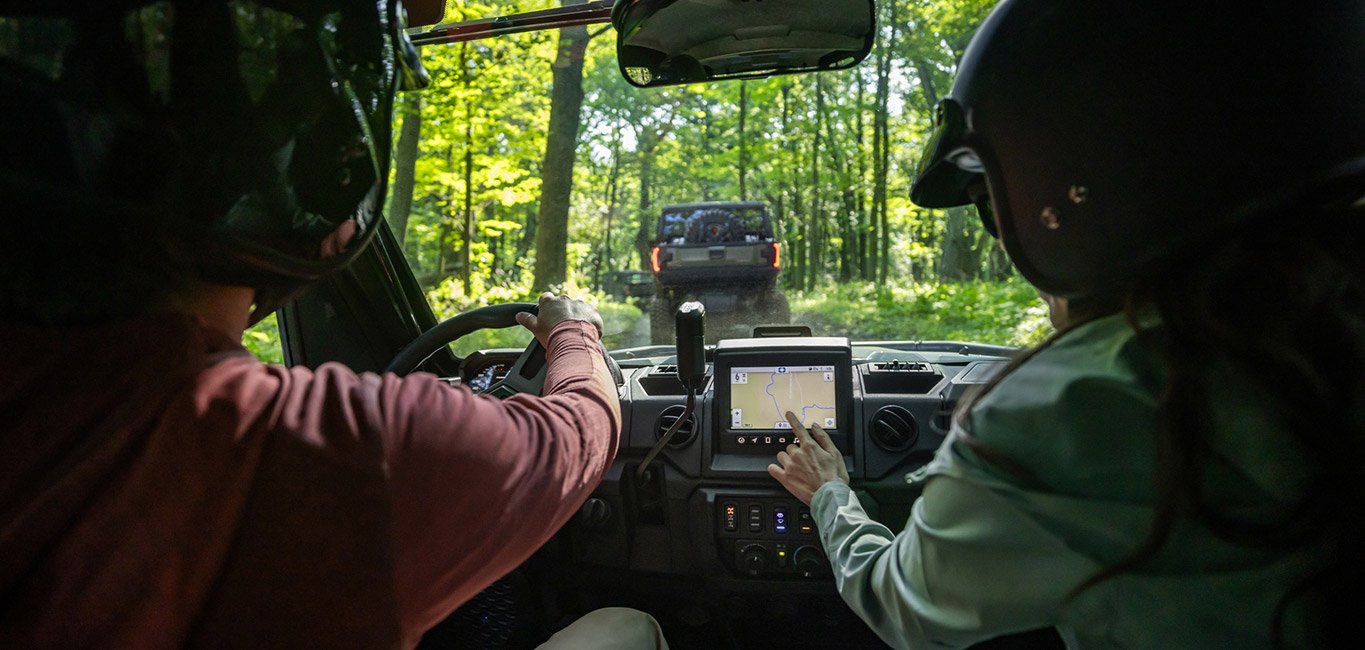 2025 Polaris RANGER XP 1000 NorthStar Trail Boss Edition 3 Seat White Crystal