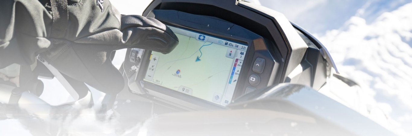 2026 Polaris ProStar S4 TITAN Adventure Ultimate 155 1.8