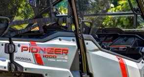 2025 Honda Pioneer 1000 5P Trail Special Edition Side by Side Standard