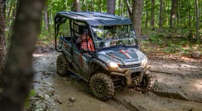 2025 Honda Pioneer 1000 5P Trail Special Edition Side by Side Standard