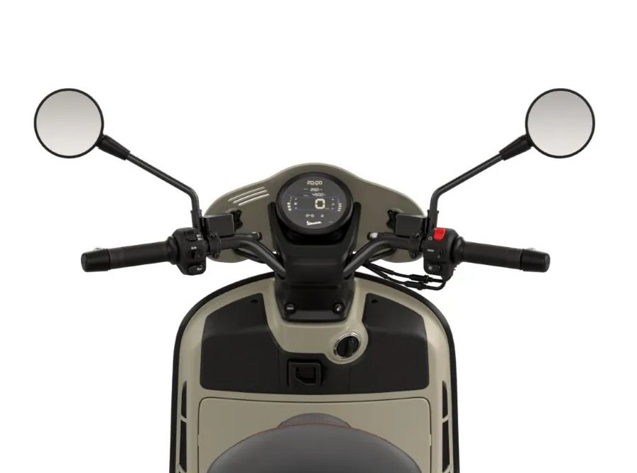 2024 Vespa GTV 300 Nero Convinto