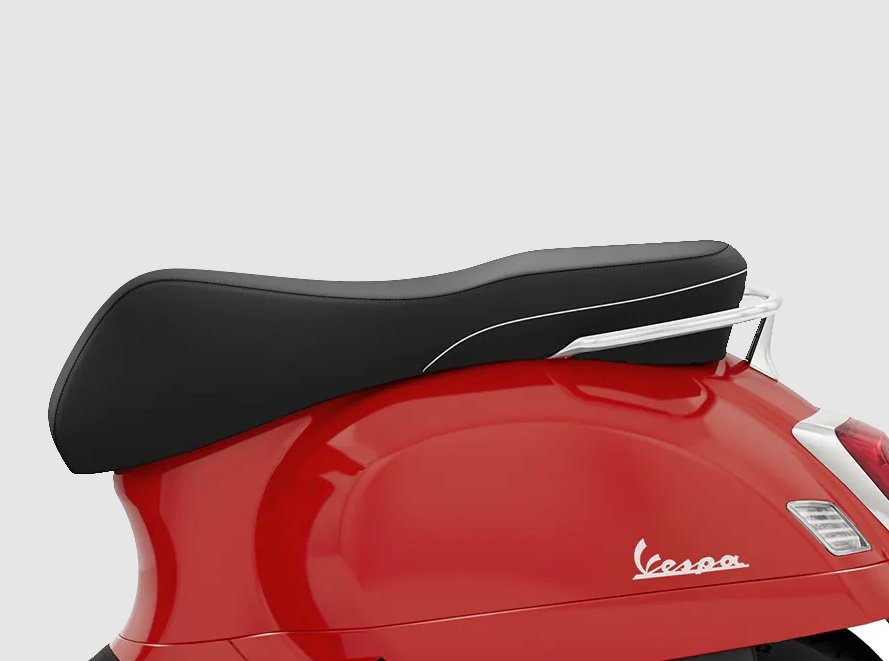 2025 Vespa GTS 310 Super Nero Convinto