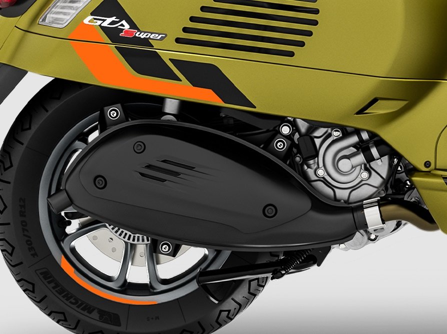 2024 Vespa GTS 300 HPE SUPER TECH