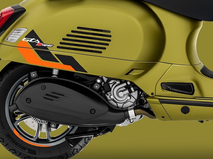 2024 Vespa GTS 300 HPE SUPER TECH