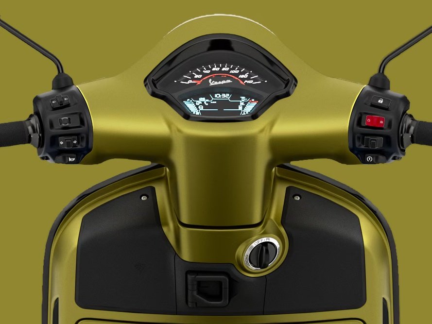 2024 Vespa GTS 300 HPE SUPER TECH