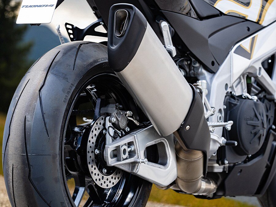 2024 Aprilia Tuono V4 Factory 1100 Special Edition