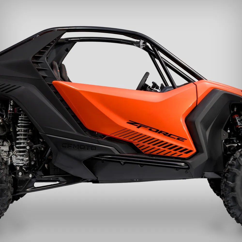 2026 CFMOTO ZFORCE Z10 Nebula Black