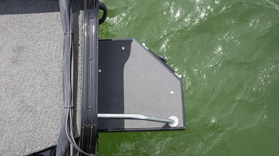 2023 Crestliner 1650 Fish Hawk BOAT SHOW PRICES NOW!