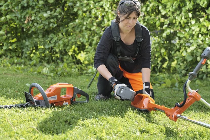 HUSQVARNA 540i XP® with battery and charger