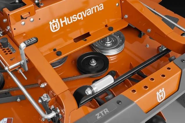 HUSQVARNA Z460XS Zero Turn