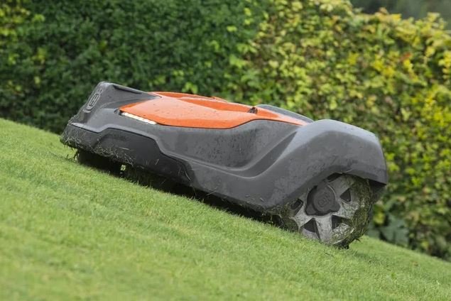 HUSQVARNA AUTOMOWER® 520