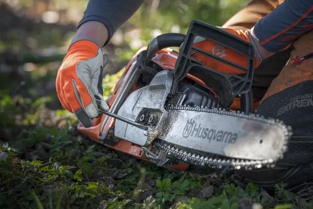 HUSQVARNA 390 XP® 18 RSN 3/8 1,5 mm C85 SKU: 965 06 07 38