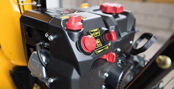 Cub Cadet 2X™ 26 HD INTELLIPOWER™ Snow Blower