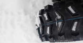 Cub Cadet 2X™ 24 Snow Blower