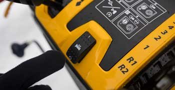 Cub Cadet 3X® 30 TRAC IntelliPOWER® Snow Blower