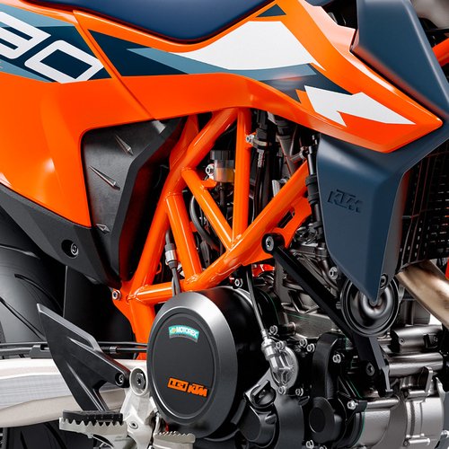 2024 KTM 690 SMC R