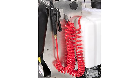 Ferris Venture™ FS3100 Ride On Zero Turn Spreader/Sprayer 5901754