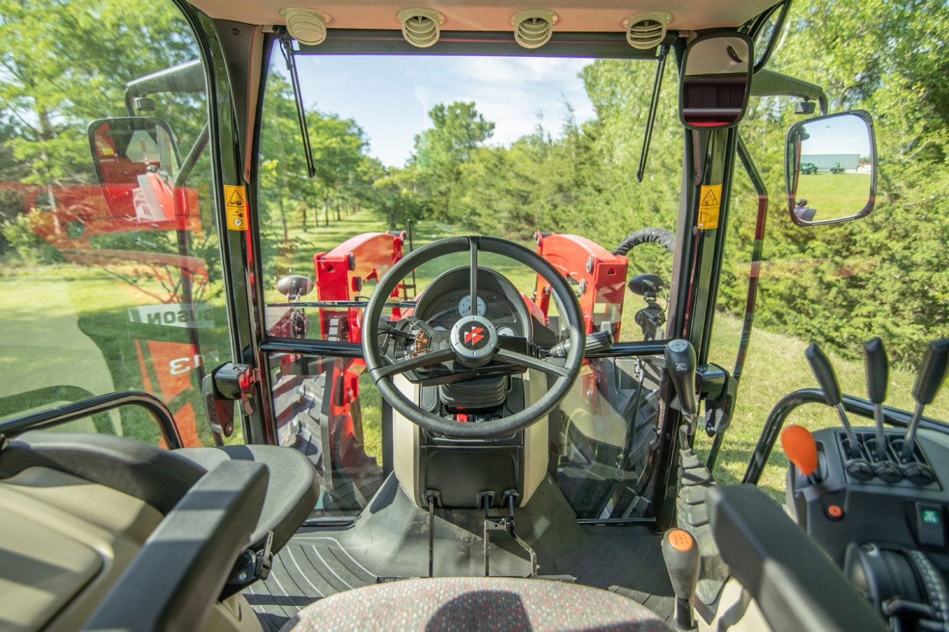 Massey Ferguson MF 6700 Global Series Mid Range Tractors