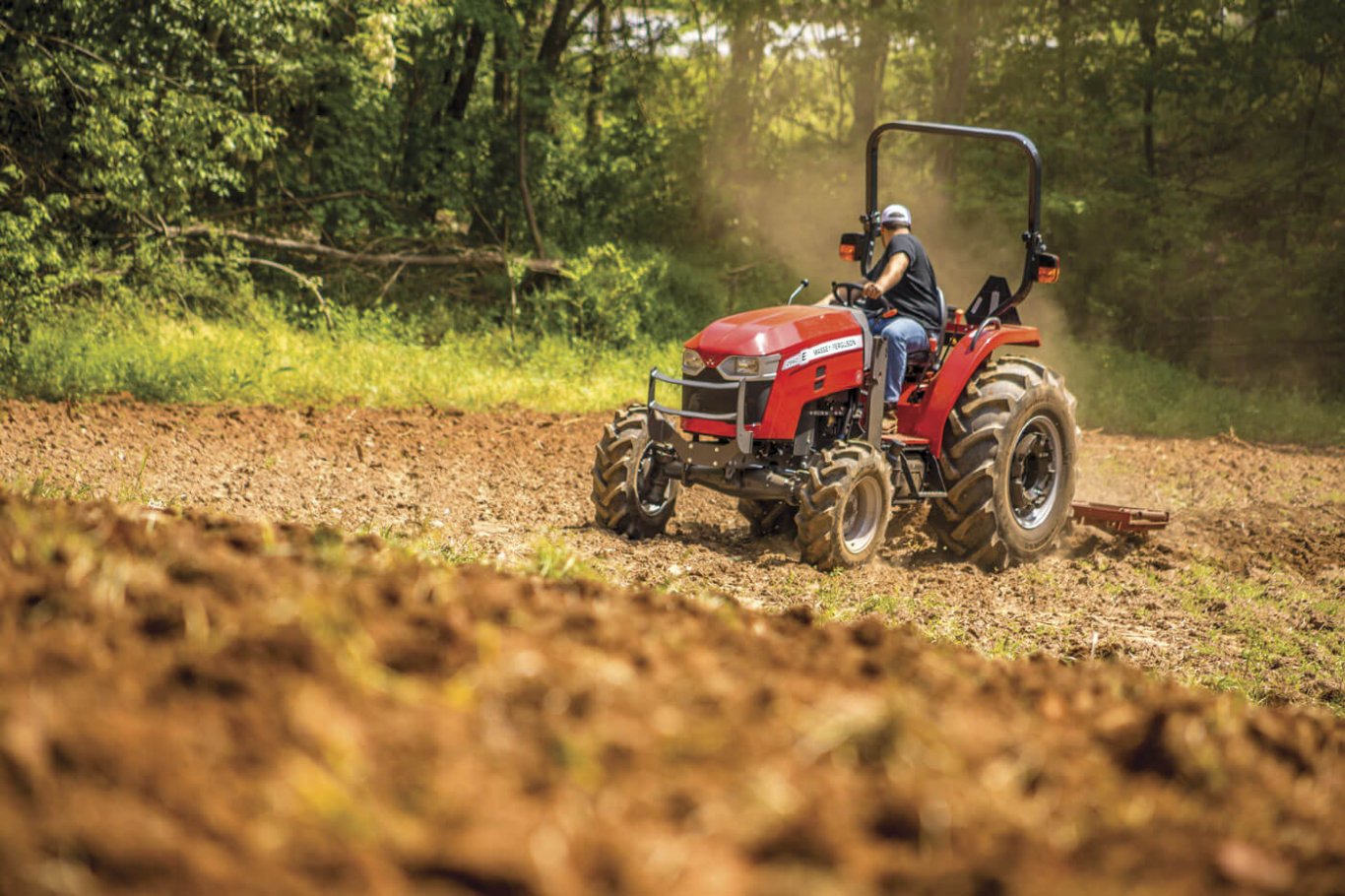Massey Ferguson MF 1800 E Compact Tractor