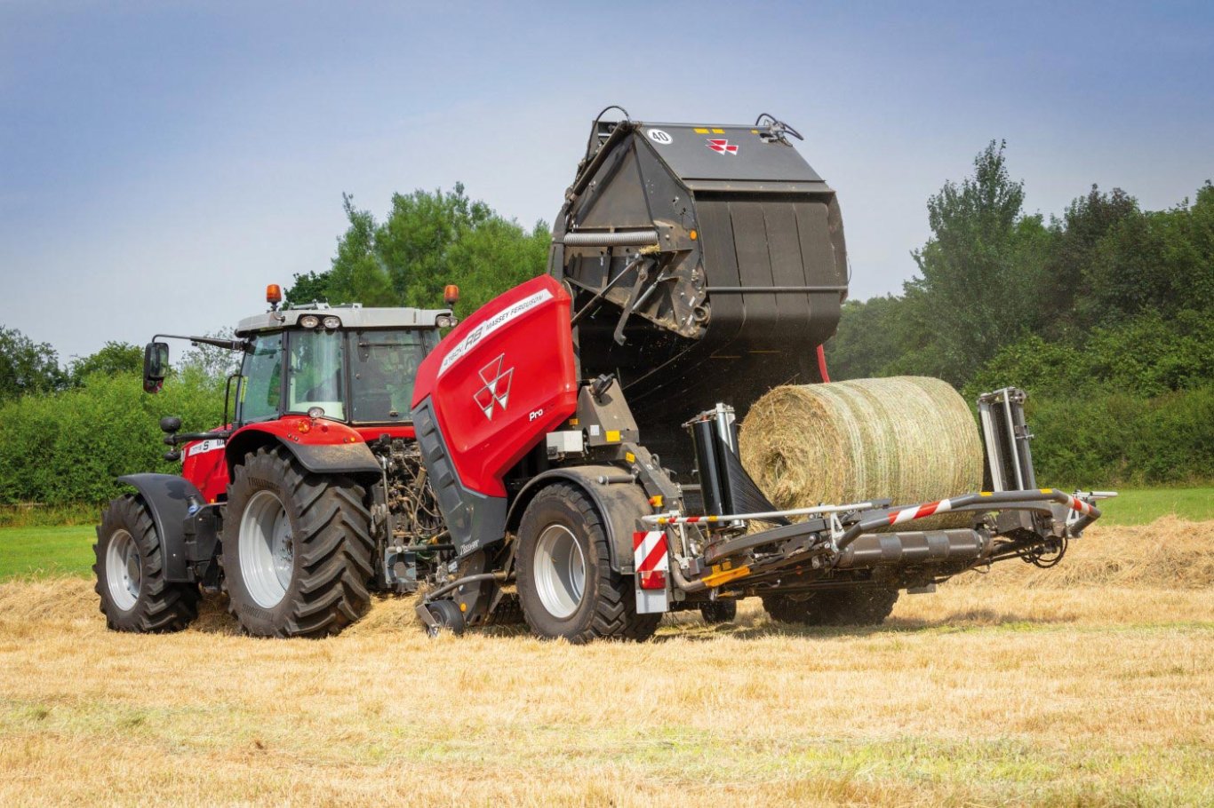 Massey Ferguson MF RB V PROTEC Combo Wrapper Baler