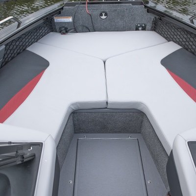 2025 Princecraft Platinum 220 Platinum gris métallisé (accent rouge)