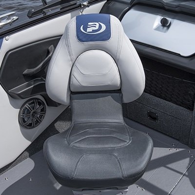 2025 Princecraft Platinum 190 Gris métallisé platine (accent rouge)