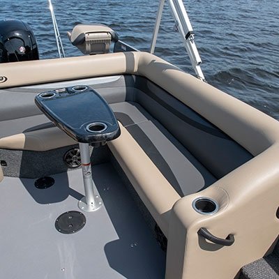 2025 Princecraft Ventura 192 White