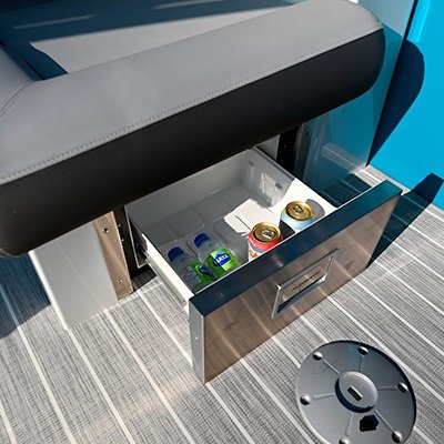 2025 Princecraft Vogue 27 XT Black metallic Without edition