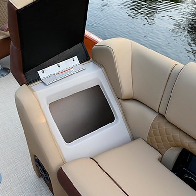 2025 Princecraft Vogue 23 RL Black metallic Without edition