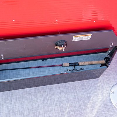 2025 Princecraft Sportfisher LX 25 2RS Ruby red Elegance Edition (excluding grey metallic accent)