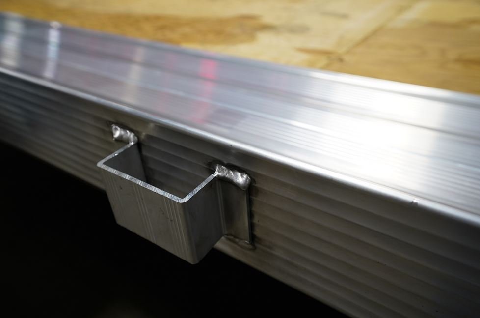 Triton UT SERIES UT16 7