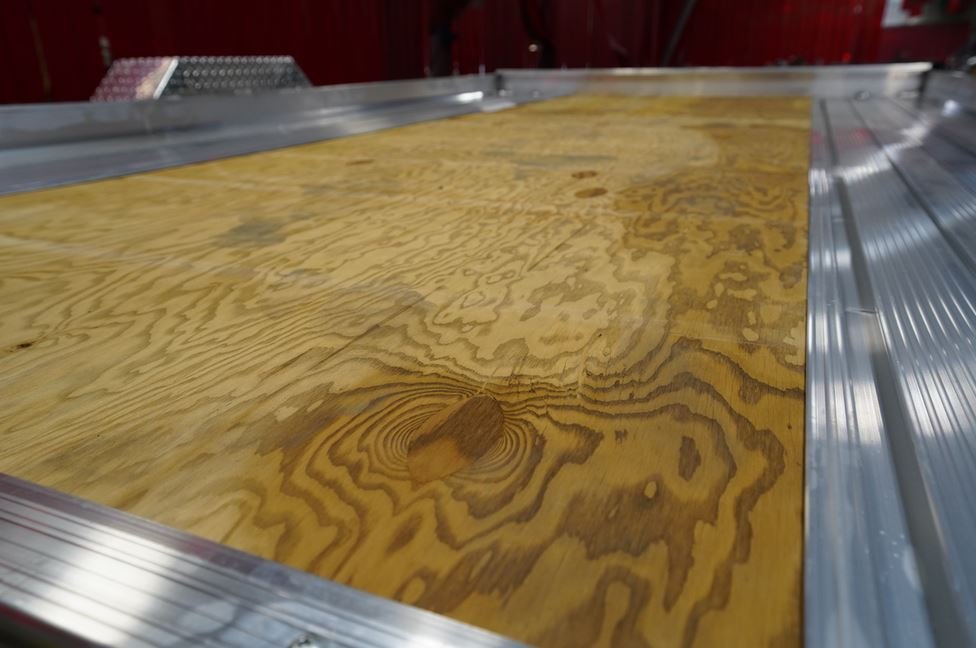 Triton UT SERIES UT16 7