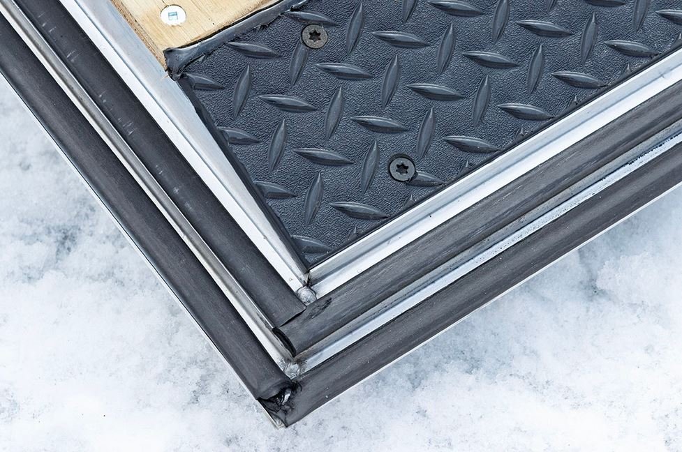 Triton LOWBOY & LOWBOY HD LB22