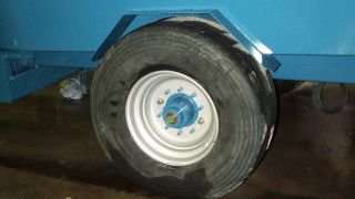 Lucknow Single Screw Vertical Mixers Trailer 2580