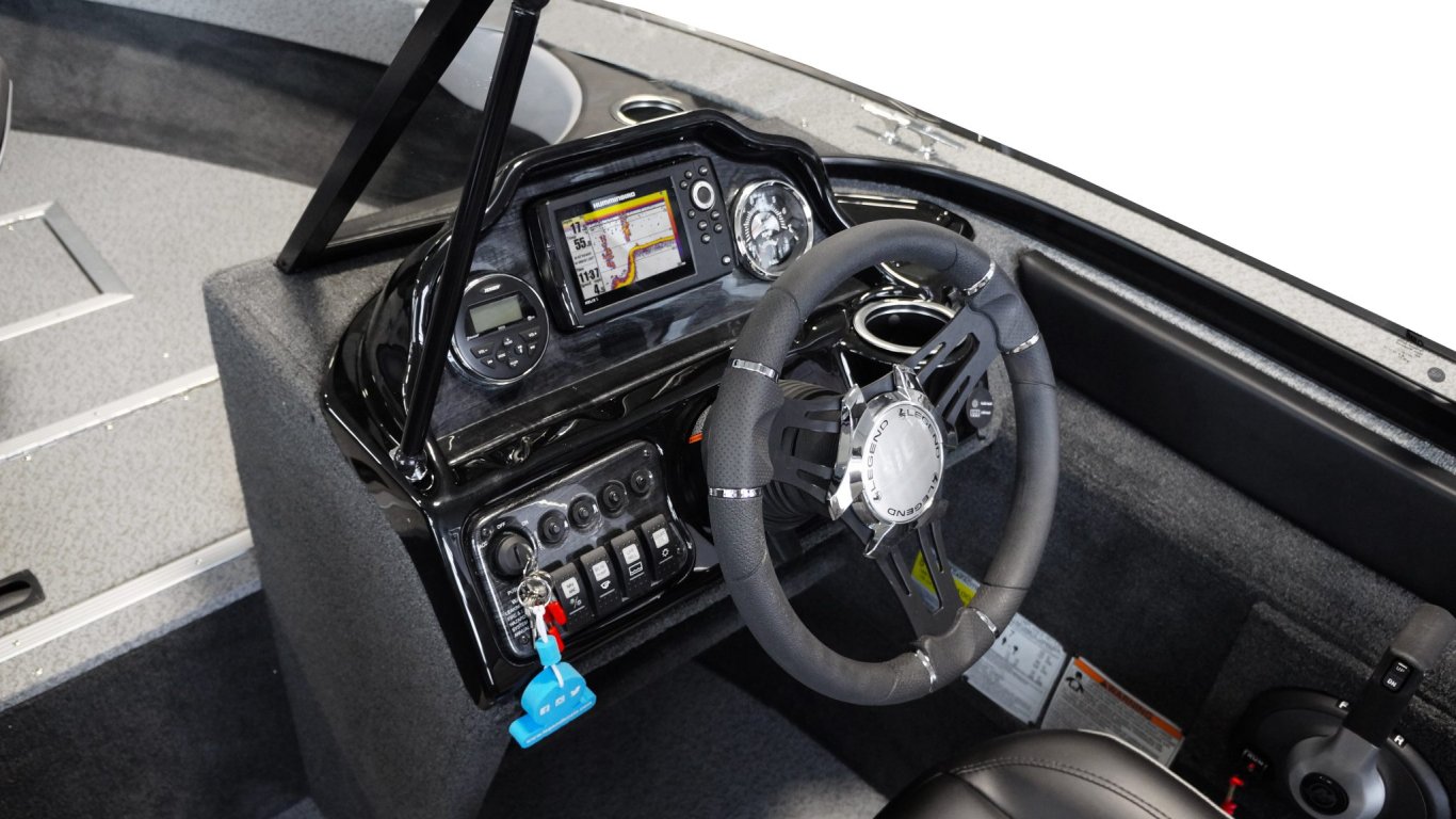 Legend Boats 18 XTR OWN IT FOR $296 BI WEEKLY!