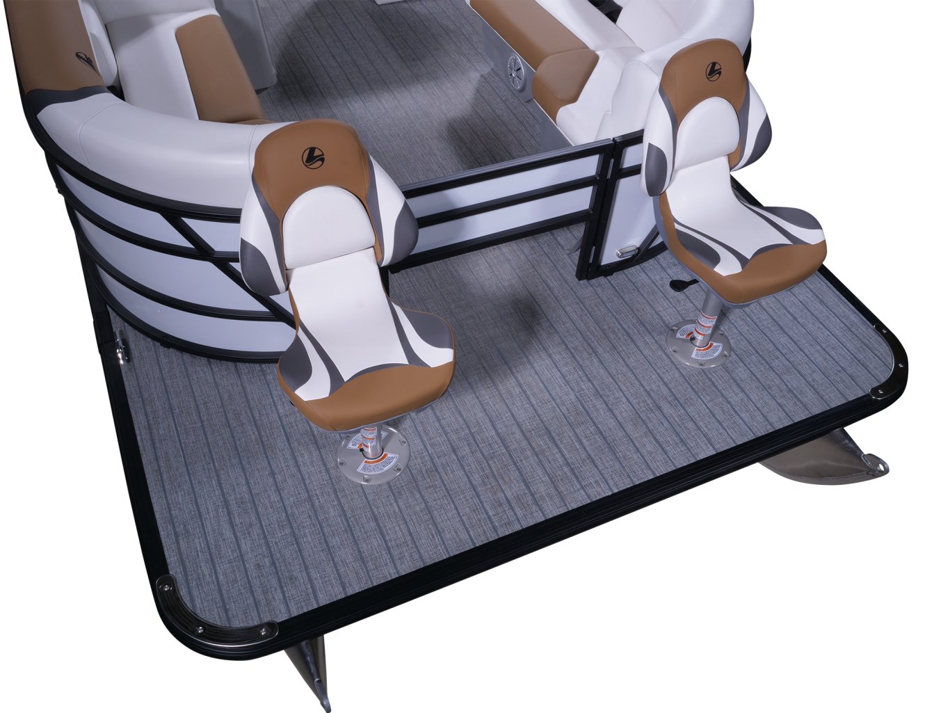 https://www.legendboats.com/wp-content/uploads/2021/01/e-series-cruise-ext-front-deck-chairs-copy.png