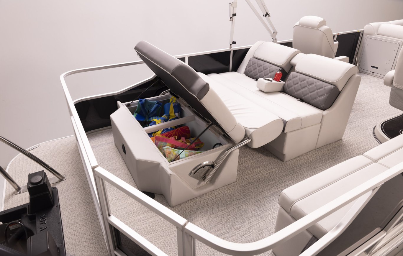 https://www.suncatcherpontoons.com/wp/wp-content/uploads/sites/2/2021/07/Elite-322-C-Lighted-Cup-Holders-in-Couch-Tan-Interior-scaled.jpg