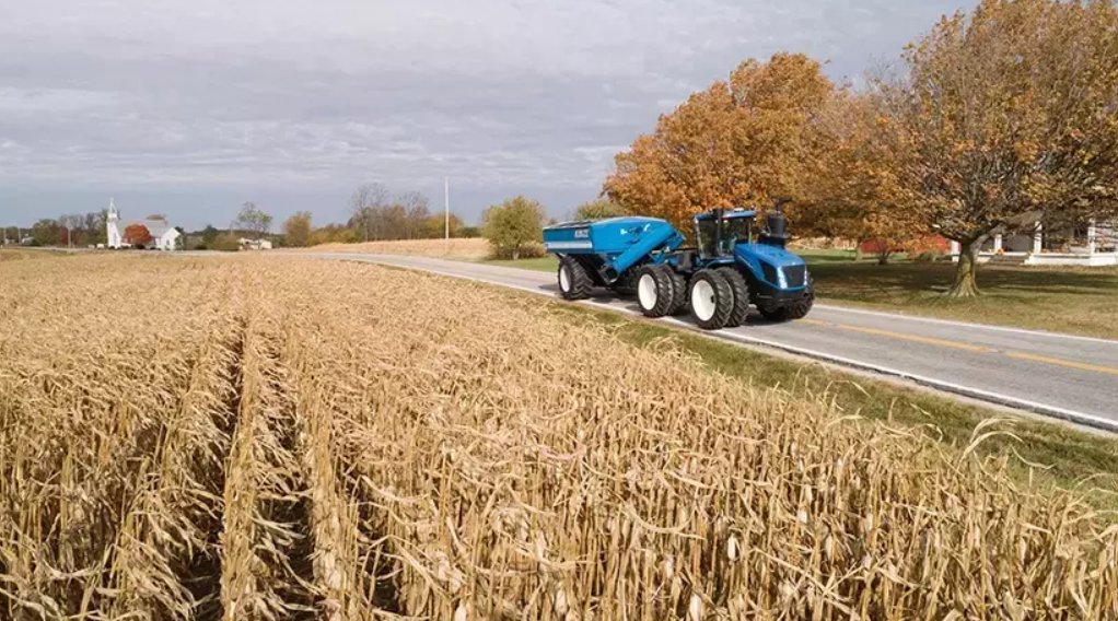 New Holland T9 with PLM Intelligence™ T9.615